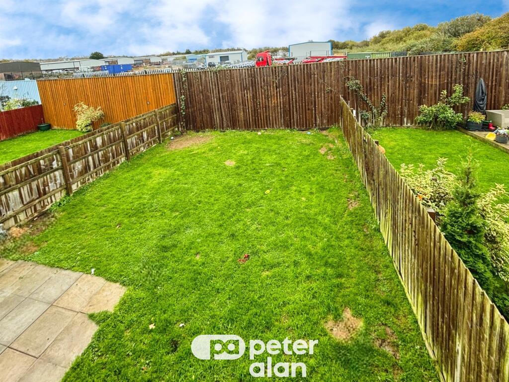 192, Ffordd Cadfan, Bridgend photo 2