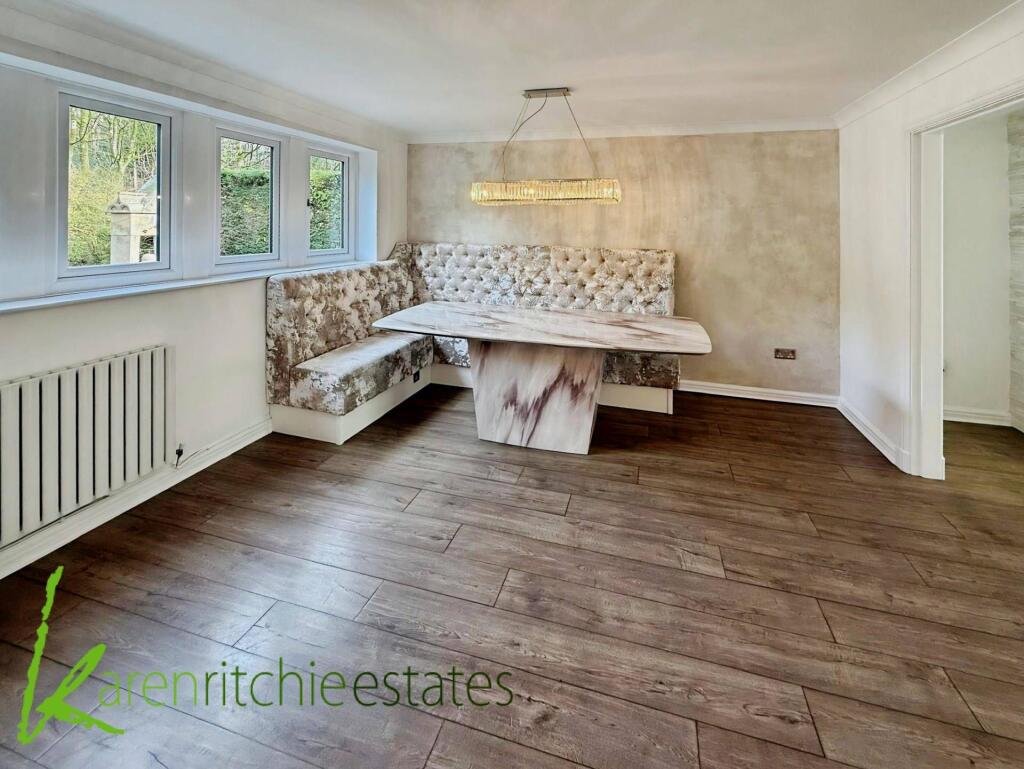 Smithills Croft Road, Bolton photo 4
