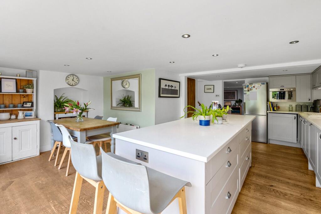 London Road, Westerham, Kent, TN16 photo 4