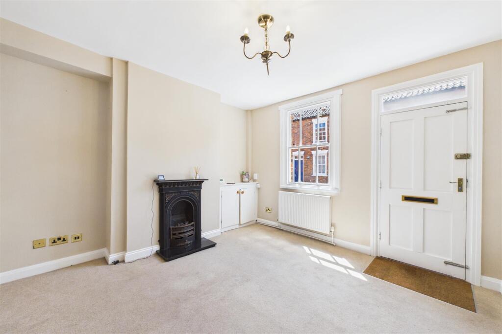 House in Newark and Sherwood, Newark - View 4