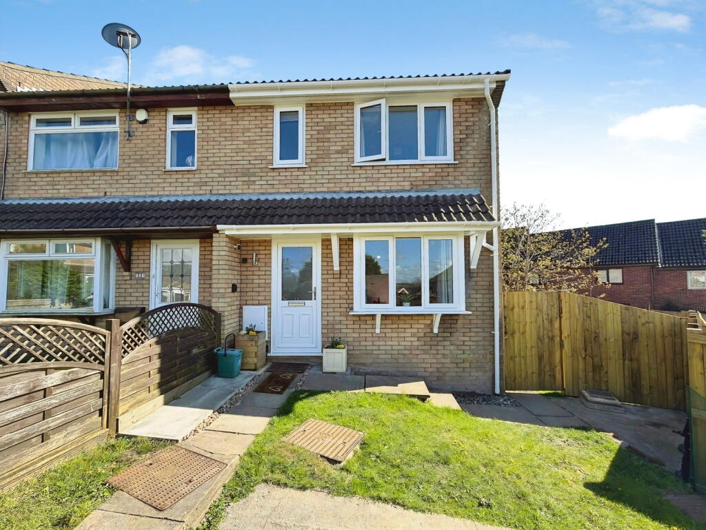 Main image of property: Maes-y-Parc, Ravenhill, Swansea, SA5 5DZ