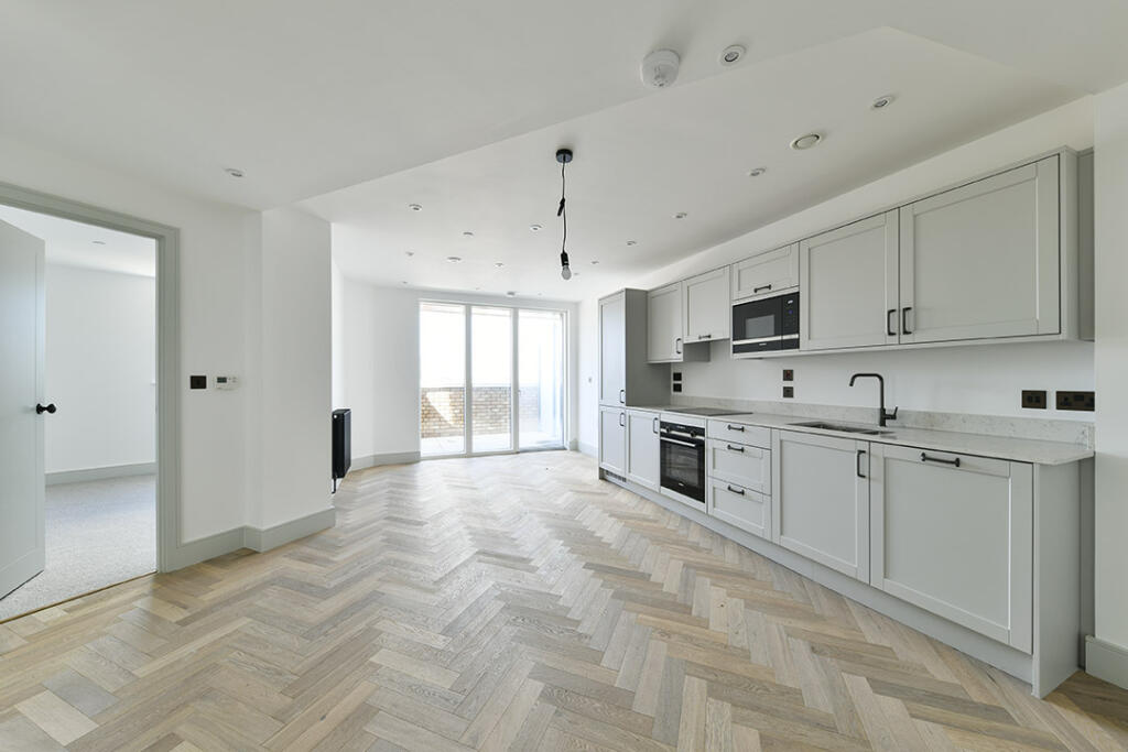 Main image of property: Clifton Mansions, Park Avenue, London, NW2