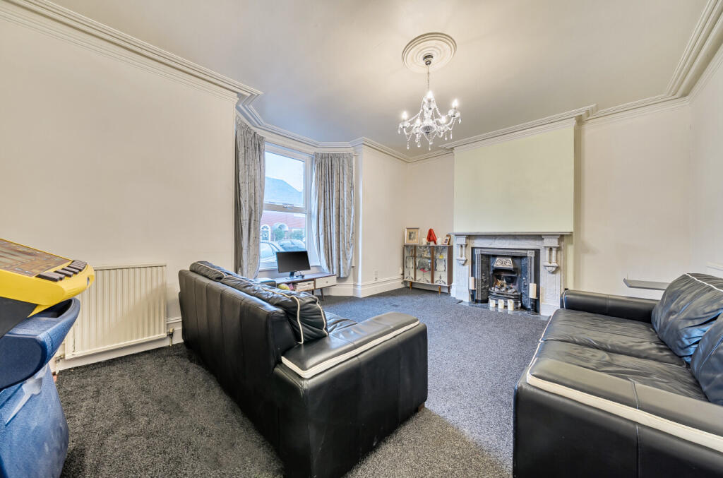 The Avenue, Gravesend, Kent, DA11 photo 4