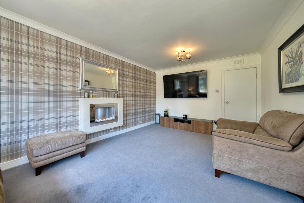 Russell Drive, Bearsden photo 4