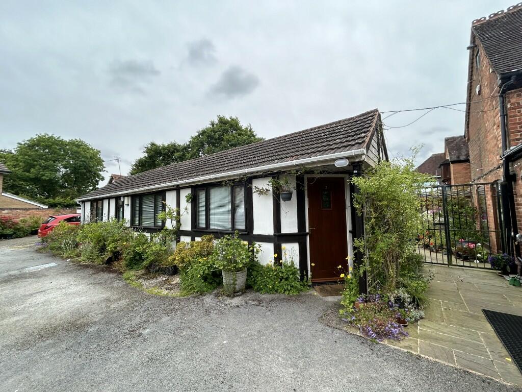 Main image of property: Kixley Lane, Knowle, Solihull, B93 0JG