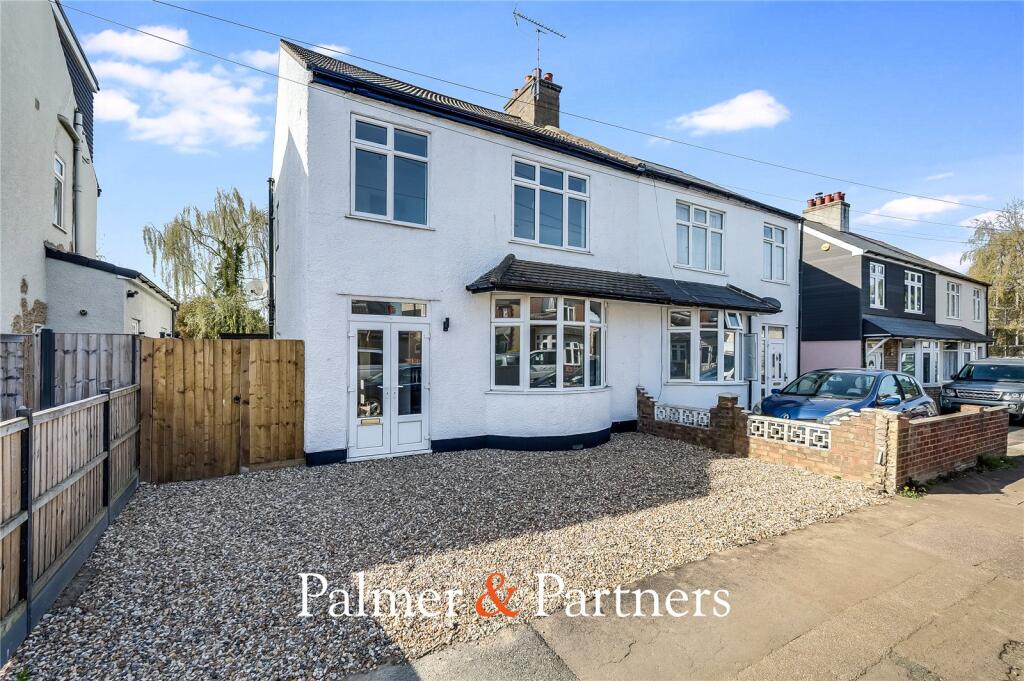 Main image of property: Goldlay Avenue, Old Moulsham, Chelmsford, Essex, CM2