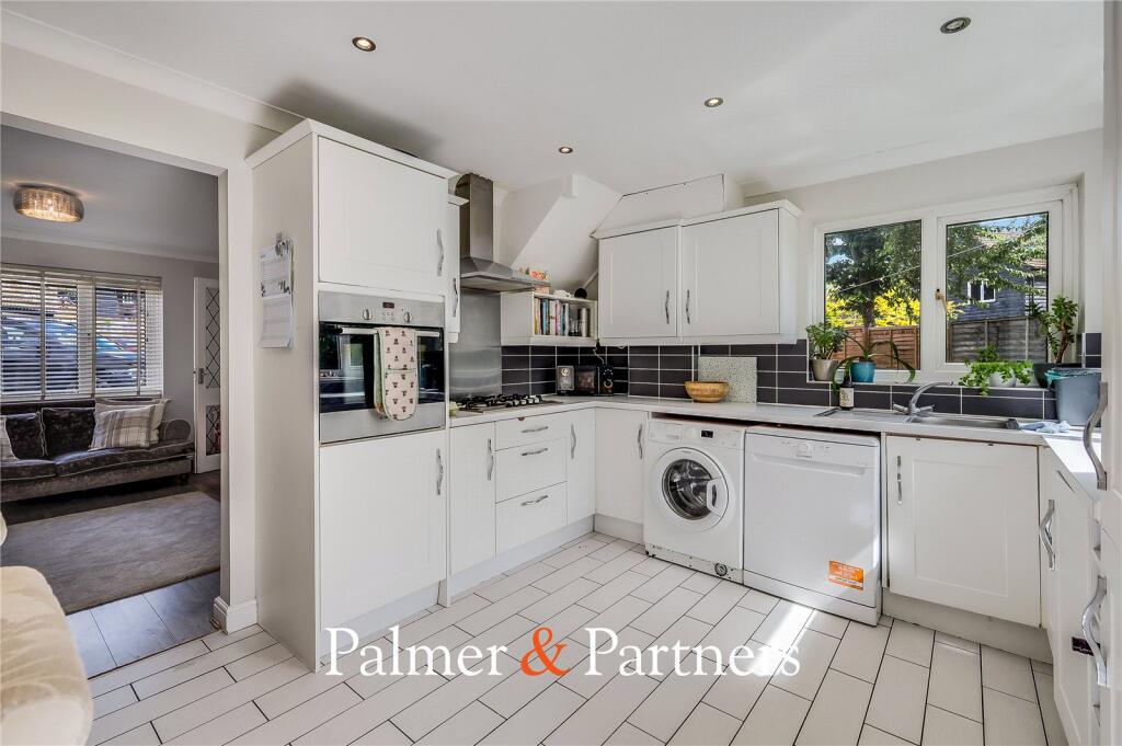 Glendale, South Woodham Ferrers, Chelmsford, Essex, CM3 - View 2