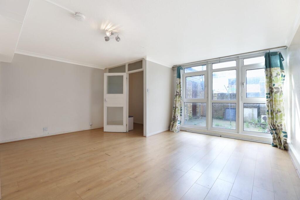 Main image of property: Flaxman Road, London, SE5