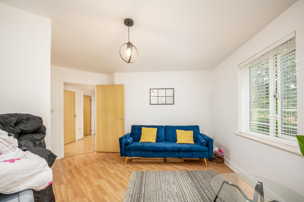 Apartment in Birmingham, West Midlands - View 2