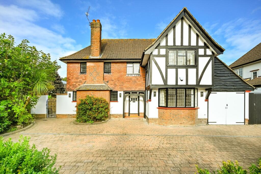 House in Twickenham - View 3