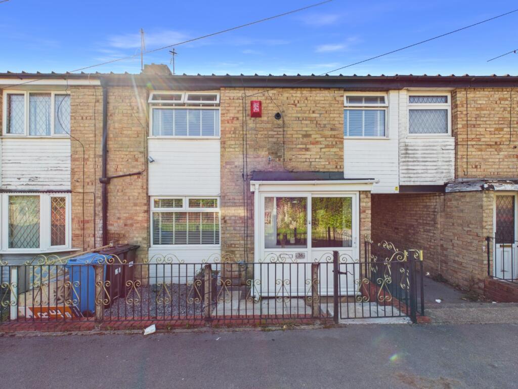 Main image of property: Neasden Close, Kingston Upon Hull, HU8 0QB