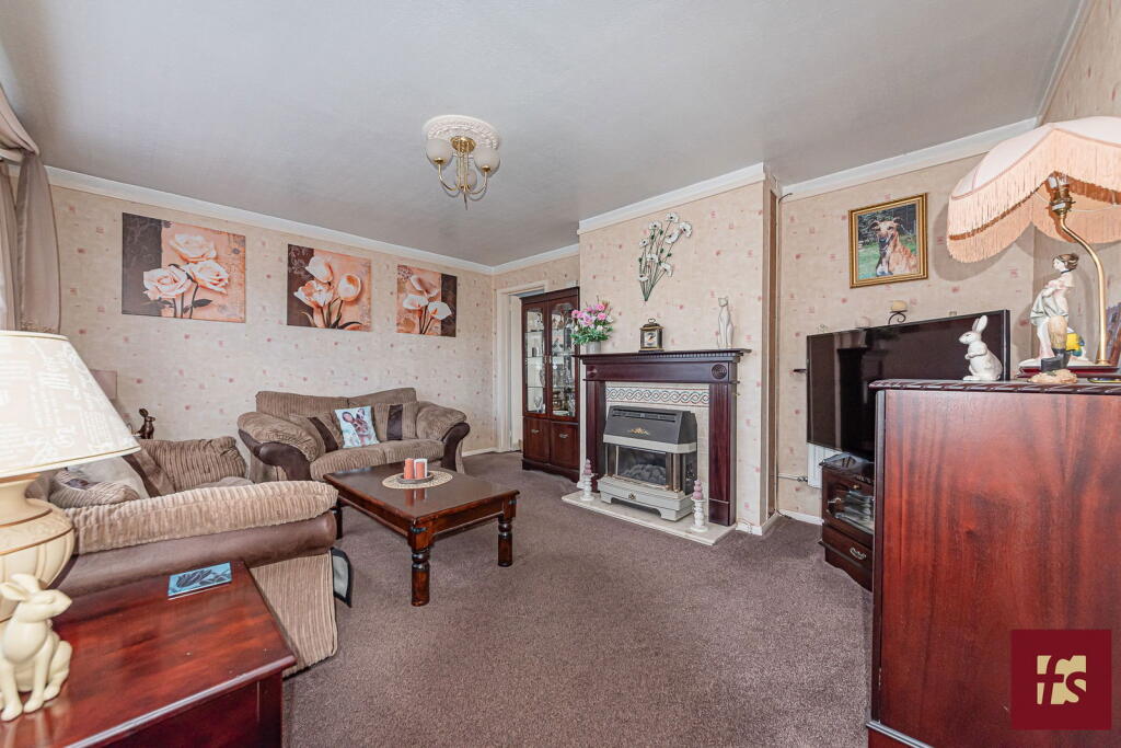 Englemere Road, Bracknell, Berkshire RG42 1TJ photo 4
