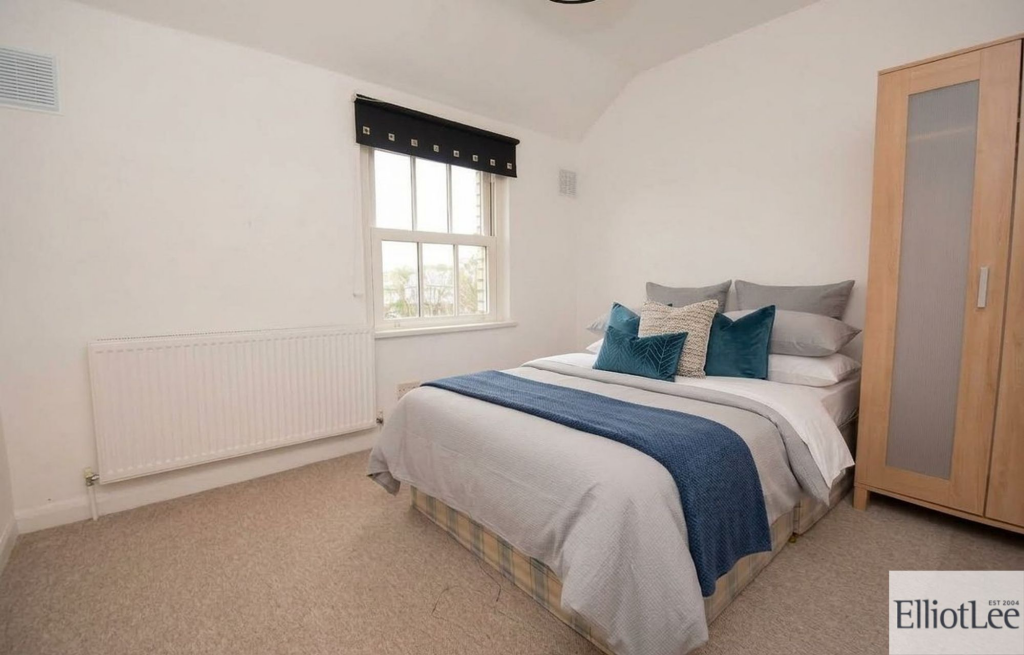 House in Harrow - View 4