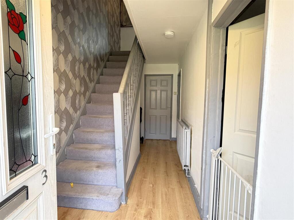 House in Stockton-on-Tees, Saint Ann's, Portrack - View 4
