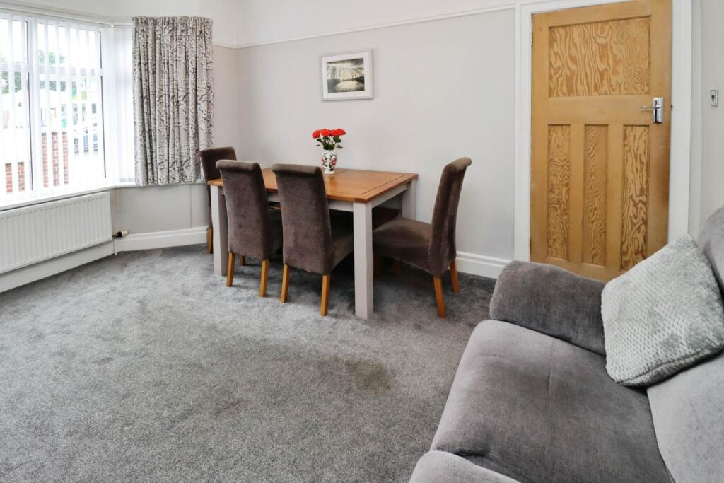 House in Wirral, Stanton - More