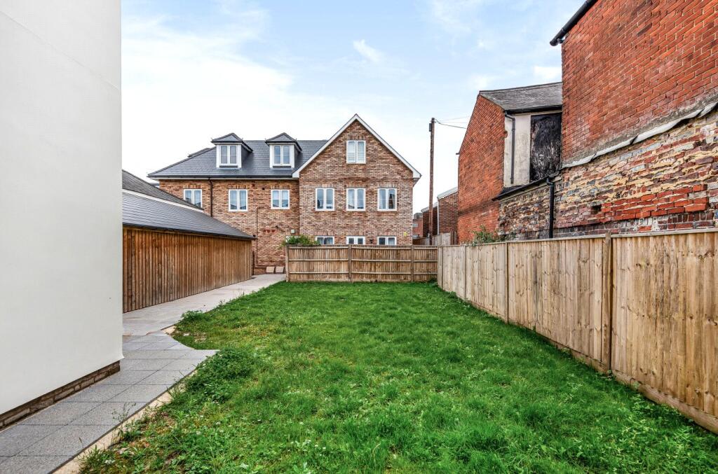Property photo 8