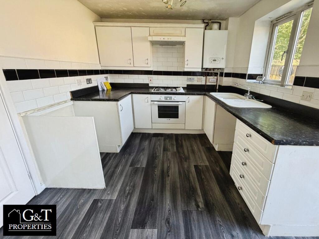 House in Dudley - View 4