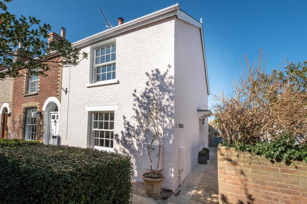 Main image of property: Yarmouth, Isle of Wight