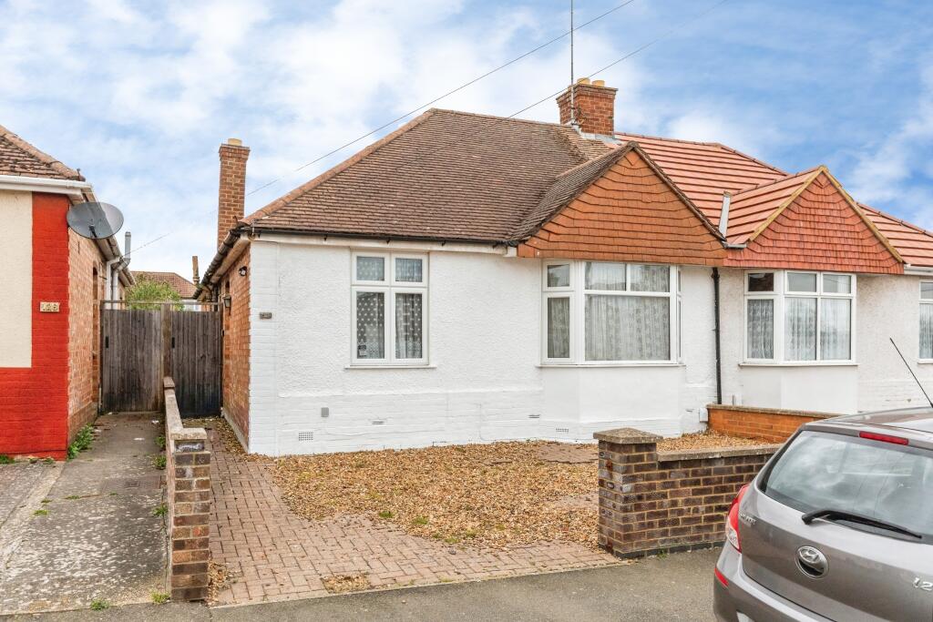 Main image of property: St. Margarets Avenue, Rushden, NN10