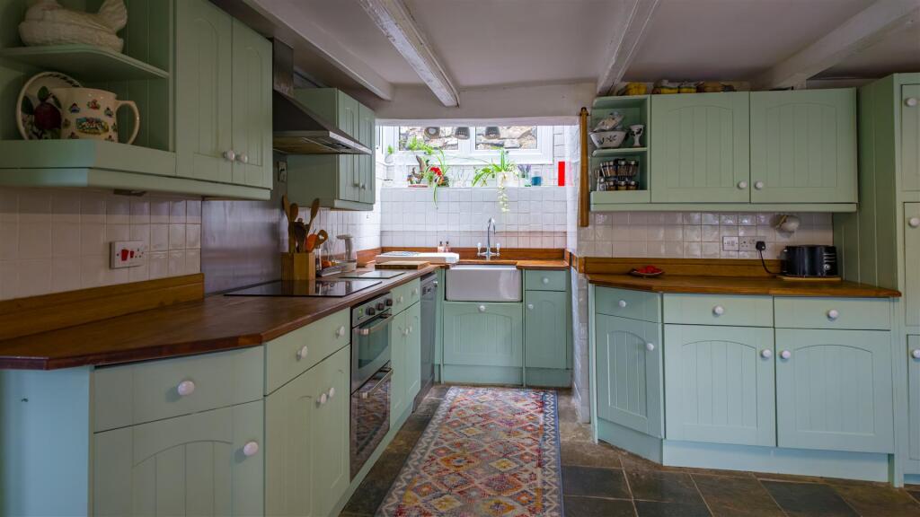 House in Truro, St Keverne - View 4