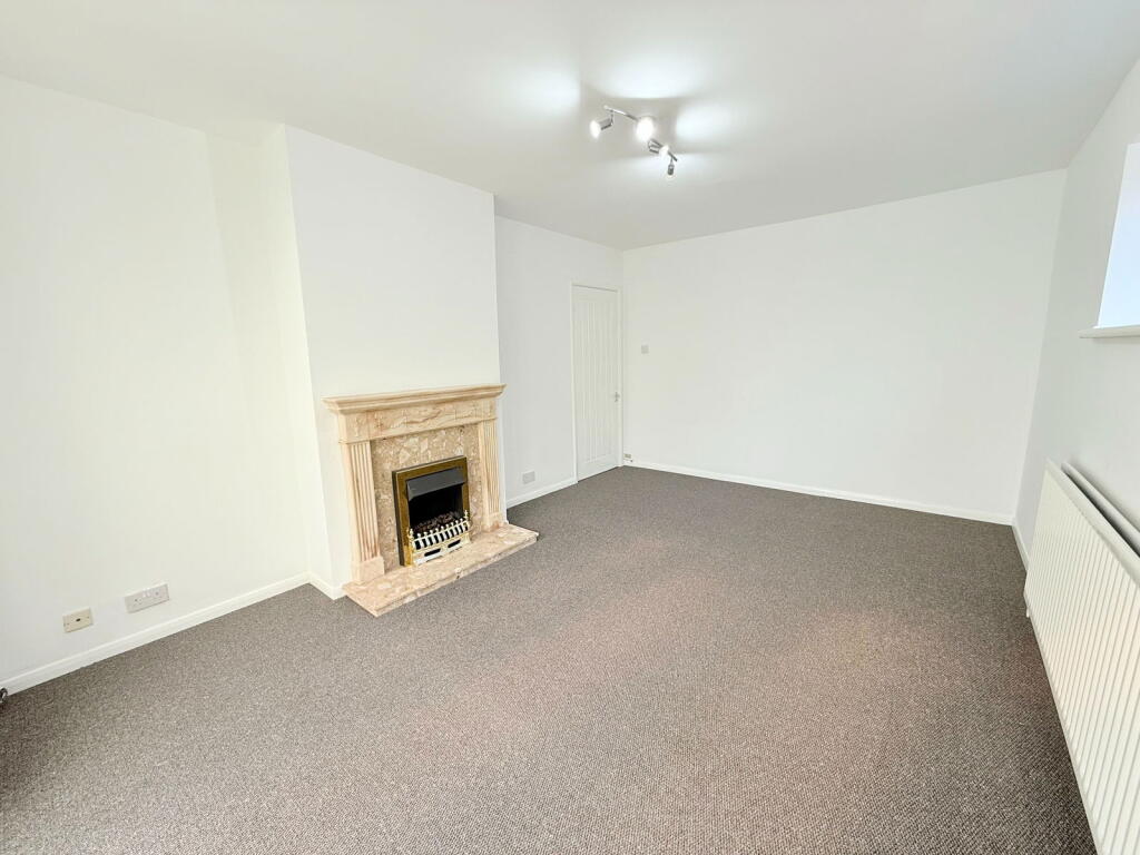Thornyfield Road, Shirley photo 5