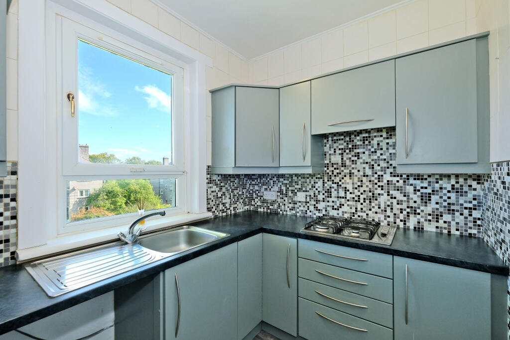 562 Clifton Road, Hilton, Aberdeen, AB24 - View 3