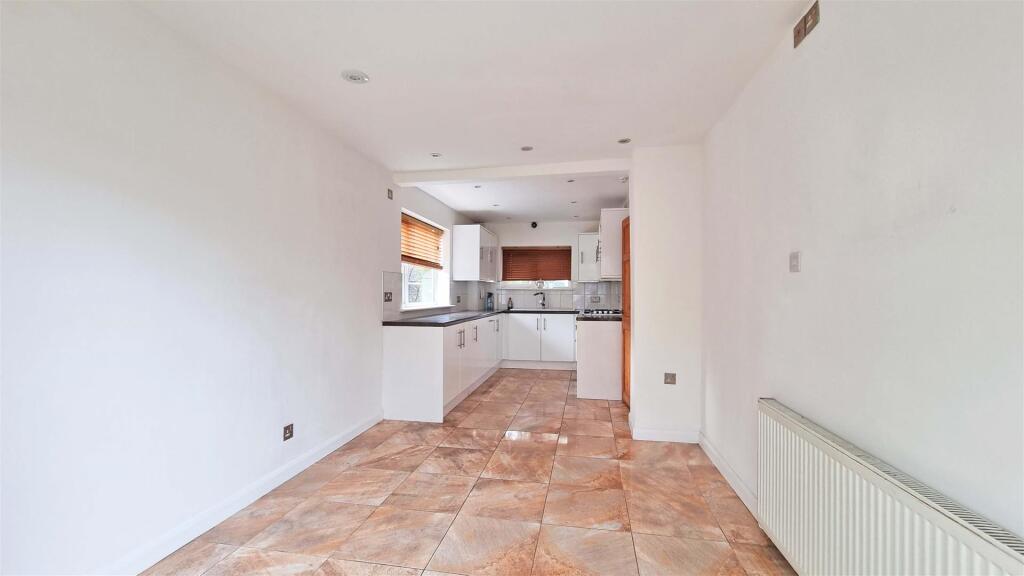 Alcester Road, Hollywood photo 4