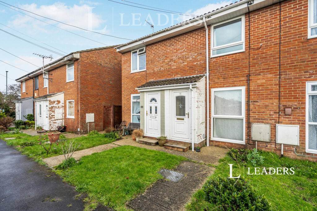 Main image of property: Stoneage Close, Bognor Regis, West Sussex, PO22