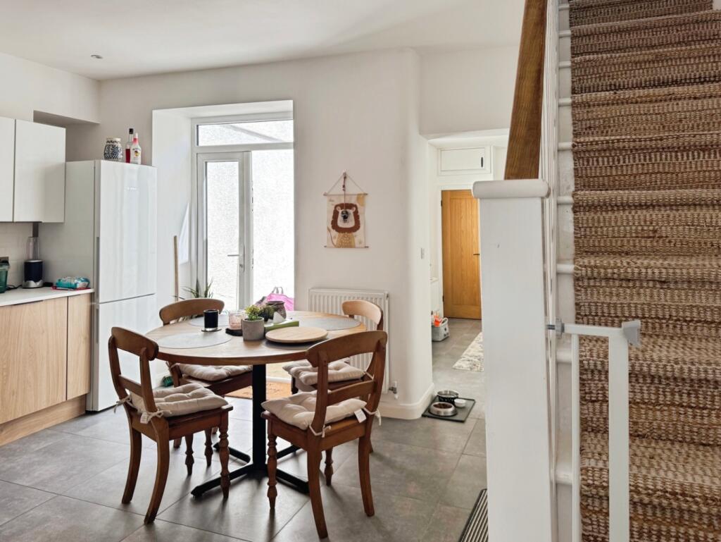 House in Swansea, Manselton, Cwmbwrla - More