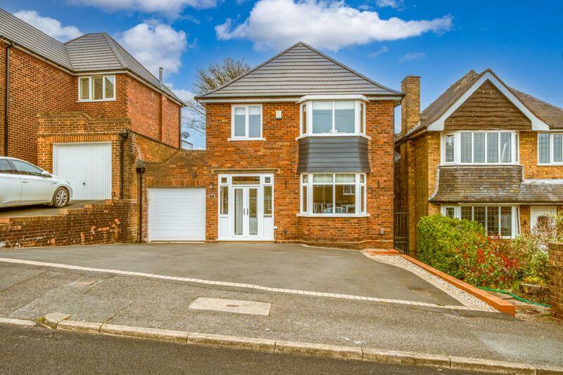 Main image of property: Elizabeth Grove, Dudley