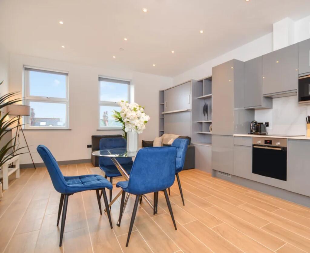 Main image of property: Avenir Court, Ballards Lane, N12