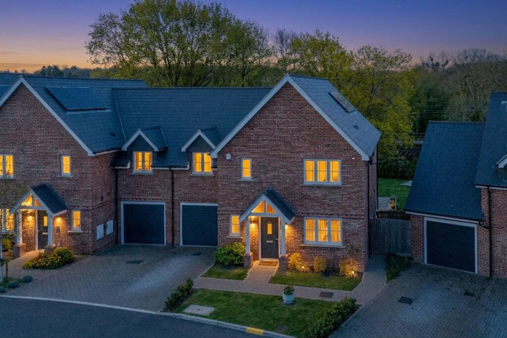 Main image of property: Joyce Frankland Close, Newport, CB11