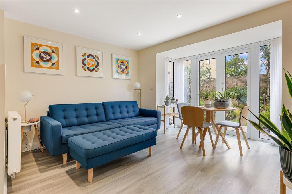 House in Cambridge, Eddington - View 5