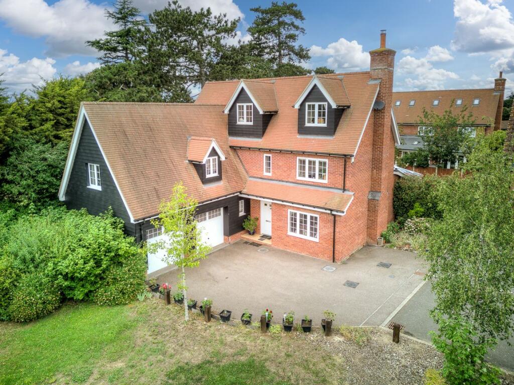 Main image of property: Dogrose Close, Chelmsford CM1