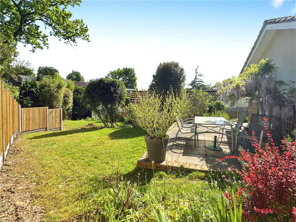 Cupernham Lane, Romsey, Hampshire photo 3