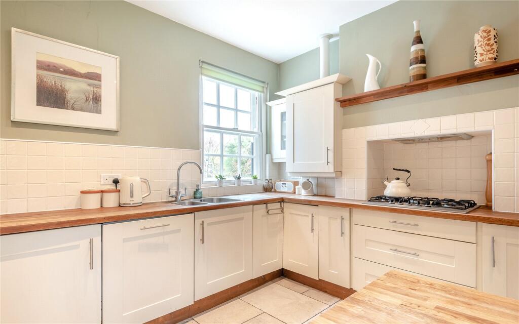 House in Newark and Sherwood, Collingham - View 4