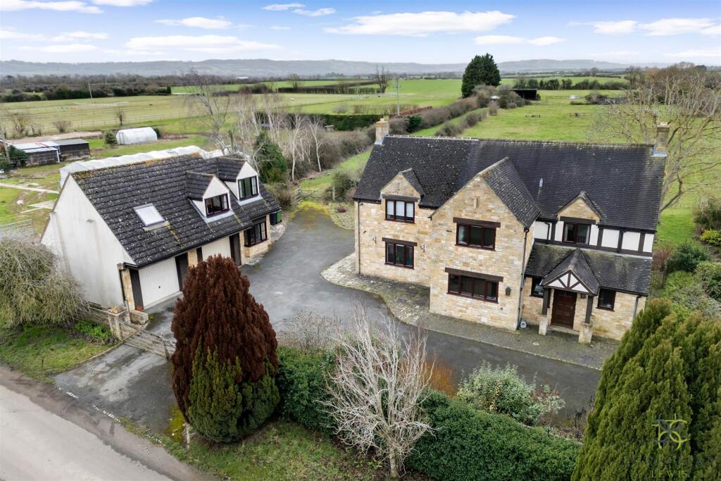5-bed detached on Back Lane, Bretforton, Evesham, £1,000,000
