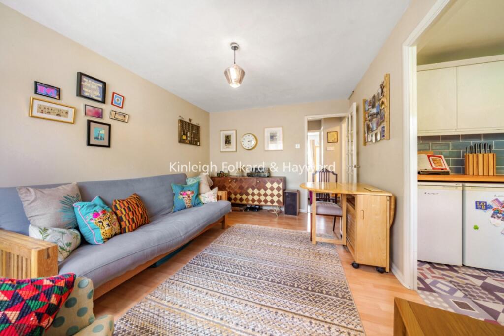 Main image of property: Molyneux Drive, London, SW17