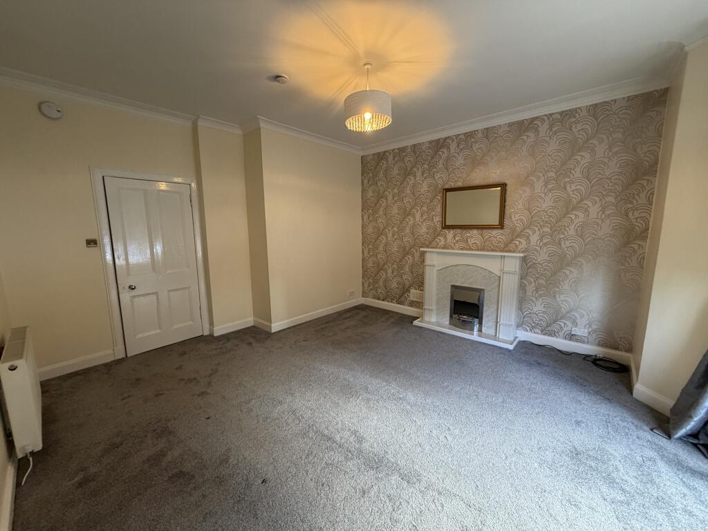 Apartment in Kilmarnock - View 3