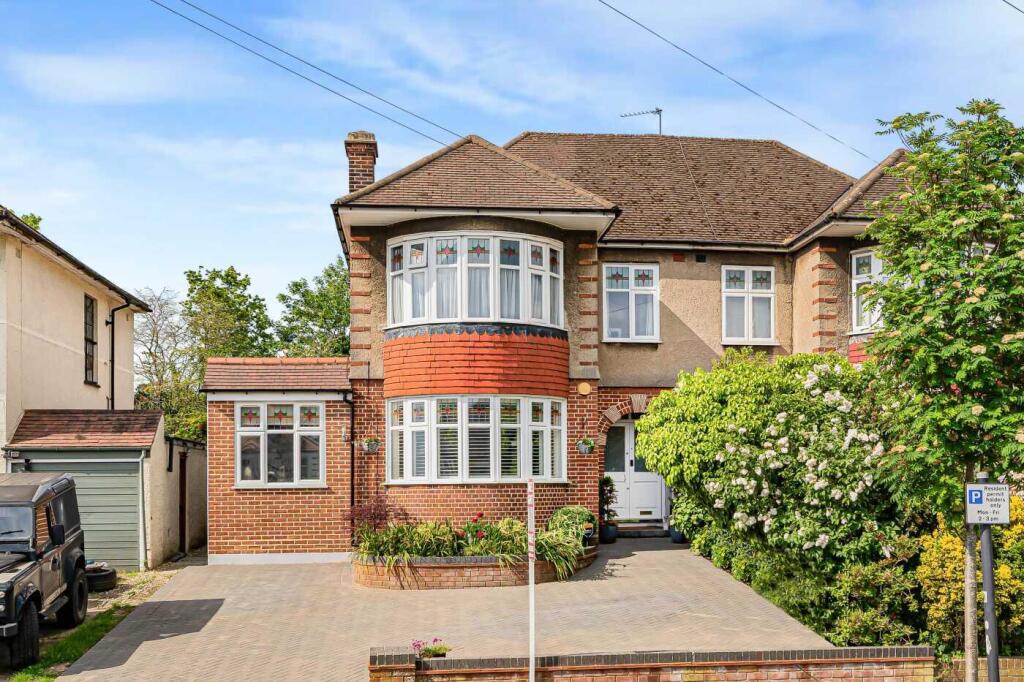 Main image of property: Prince George Avenue, Oakwood, N14