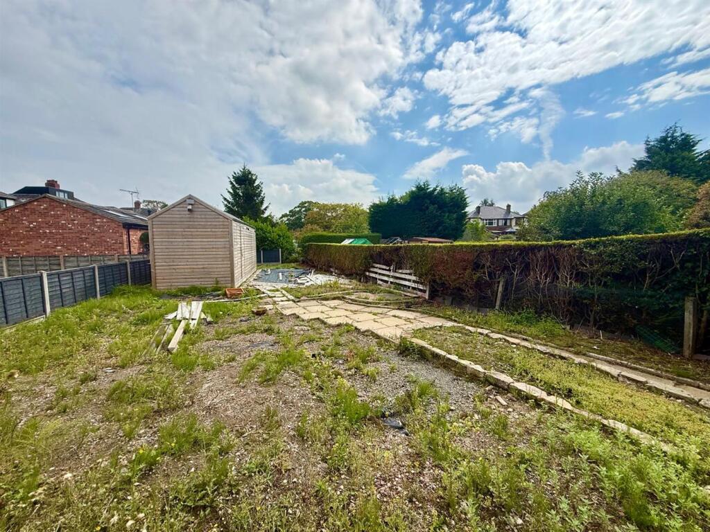 House in Oakgrove, Bollin Grange, Sutton - View 4