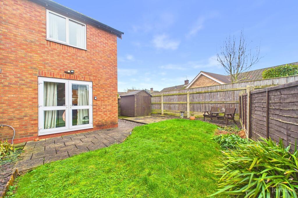 Hawthorne Close, Winterton, DN15 photo 4