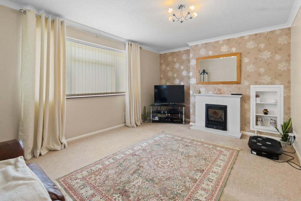 Olives Meadow, Uckfield, East Sussex, TN22 photo 4