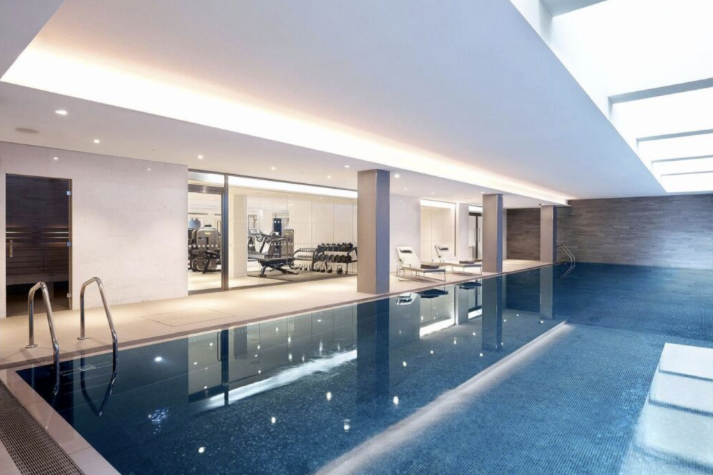 Apartment in London - View 5