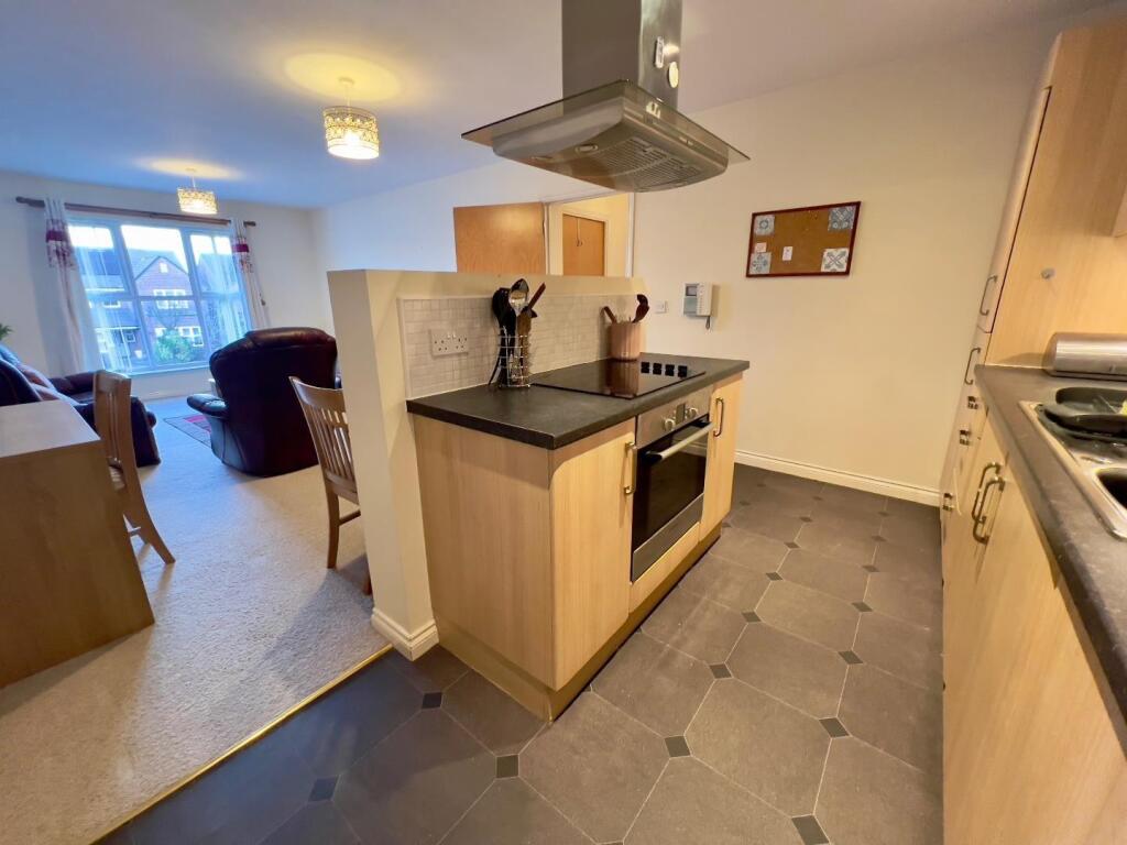 10 Roundhaven, Durham City - View 3