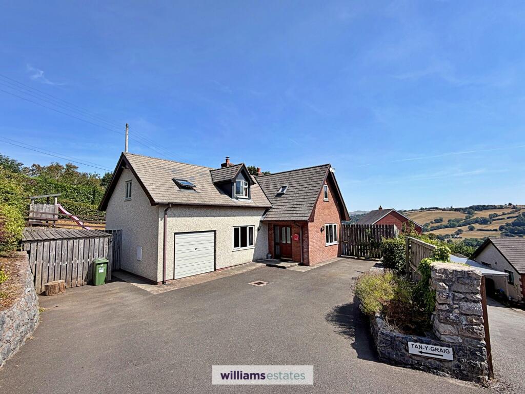 Main image of property: Derwen, Corwen, LL21