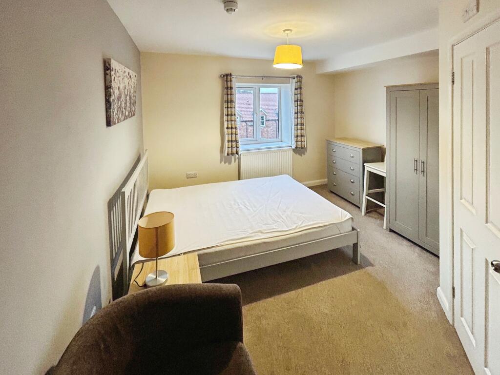 Main image of property: Swinegate, Grantham, NG31