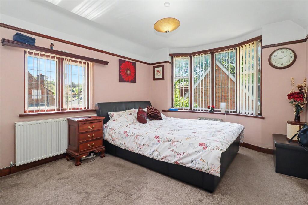 House in Woking, Surrey - More