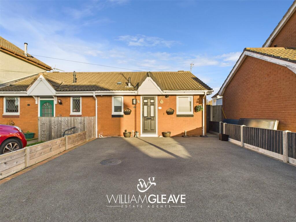 Lon Eglyn, Rhyl, Denbighshire, LL18