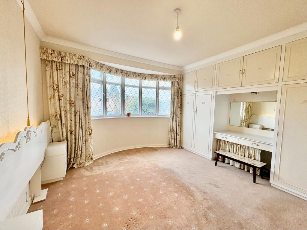 House in Dudley - More